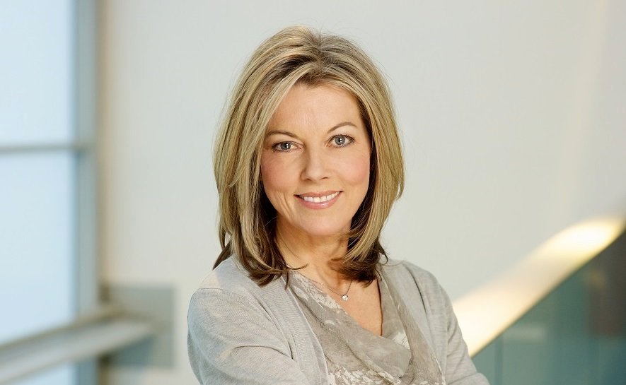 Mary Nightingale Age