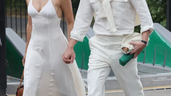 andrew garfield wife